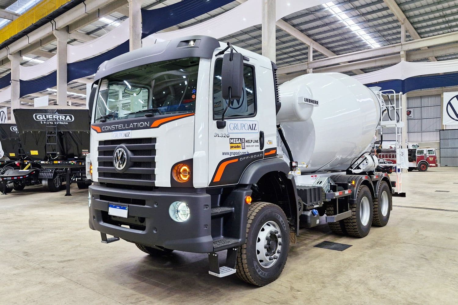 Caminhão VW 31.320 6x4 24/25 Betoneira 8m³ Liebherr